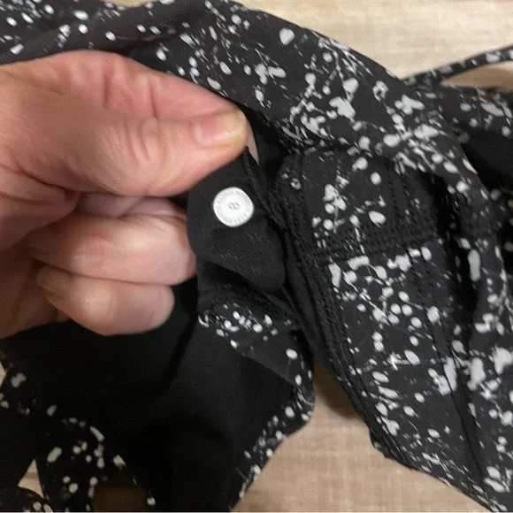 Lululemon Energy Reflective Long-Line Bra B–D Crinkle Dust ReflectiveWhite Multi